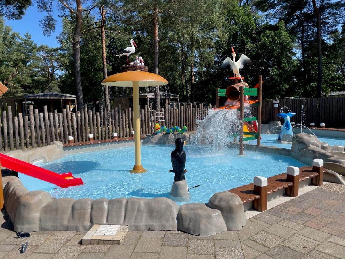 Vakantiepark Hertenhorst 비크버겐 외부 사진