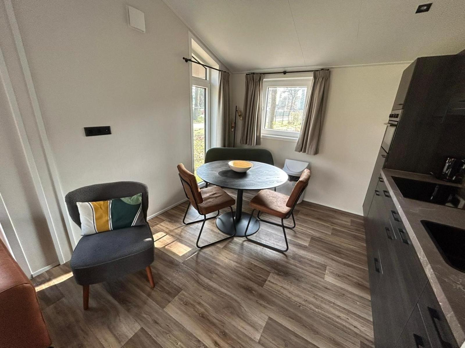 Vakantiepark Hertenhorst 비크버겐 외부 사진